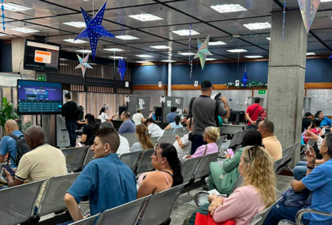 Navidad y Año Nuevo en Medellín: descubre qué sedes cierran, cuáles reducen horario y cómo acceder a todos tus trámites sin salir de casa